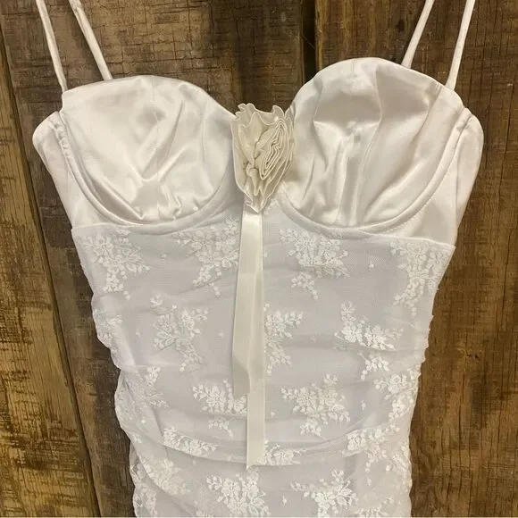 NWT Majorelle Leonie Gown White lace maxi rosette ruched bodycon slip Revolve M - Picture 4 of 8